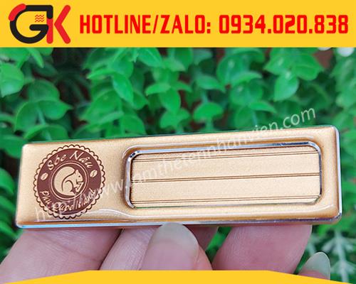 Bảng tên thay tên - cafe Sóc Nâu
